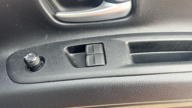 Toyota Aygo X 1.0 VVT-i Edge 5dr Auto Petrol Hatchback